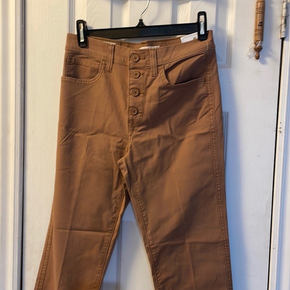 LEVI'S 724 WOMEN'S HIGH RISE STRAIGHT CROP JEANS - Picture 1 of 4